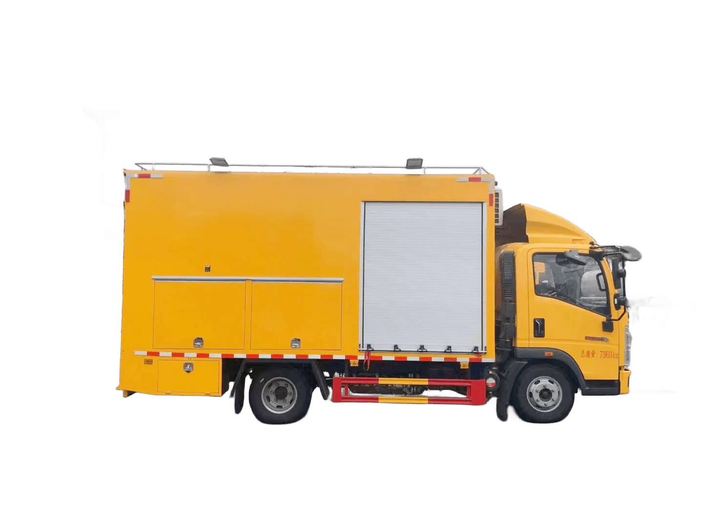 合川管道非開挖光固化修復(fù)車
